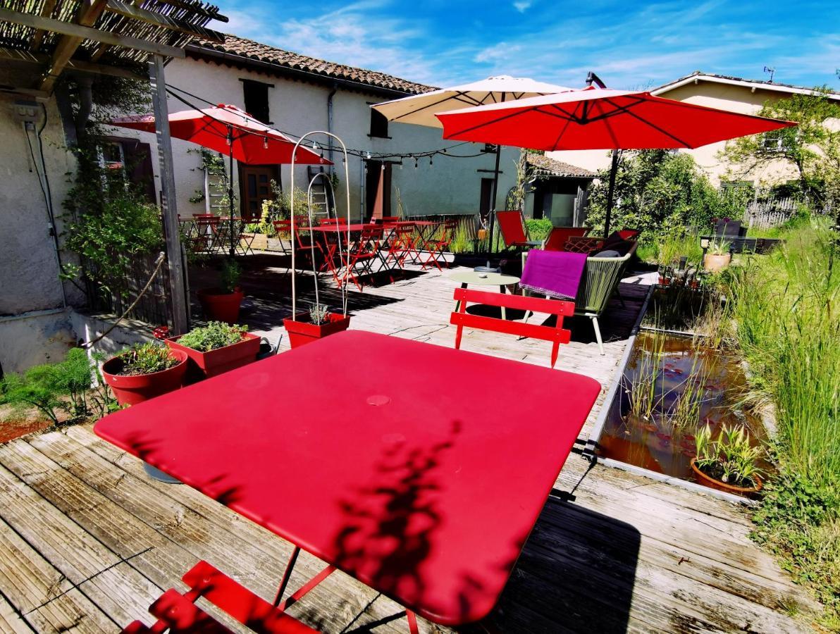 Logis Hotel Restaurant La Barguillere Saint-Pierre-de-Riviere Экстерьер фото